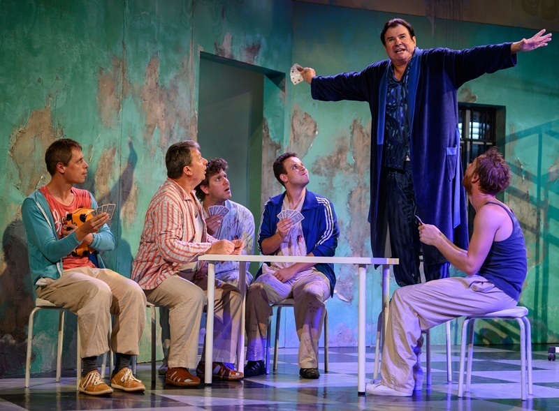 Száll a kakukk fészkére