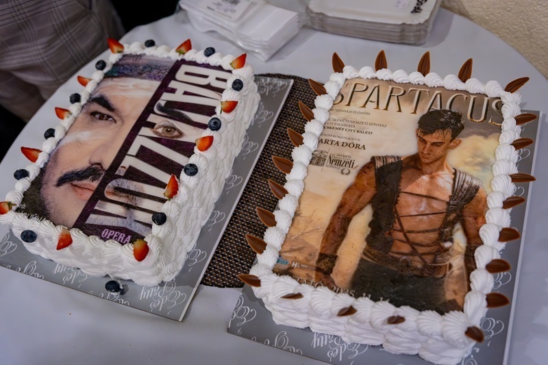 Köszönjük a finom tortákat az Édes Pöttynek!