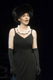 Tóth Enikő - © theater.hu - Ilovszky  Béla