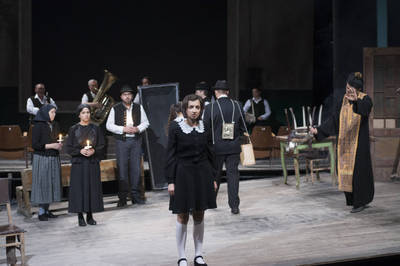Jelenet az előadásból - © theater.hu - Ilovszky  Béla