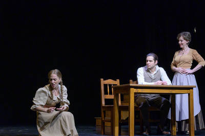 Kelecsényi Panni, Varga-Huszti Máté, Danyi Judit - © theater.hu - Ilovszky  Béla