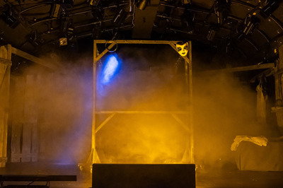 Jelenet az előadásból - © theater.hu - Ilovszky  Béla