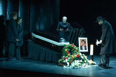 Jelenet az előadásból - © theater.hu - Ilovszky  Béla
