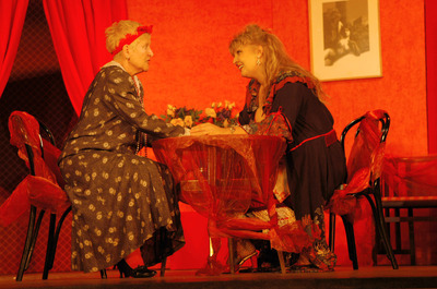 Borbáth Ottília, Maronka Csilla - © theater.hu - Nyikos Tícia