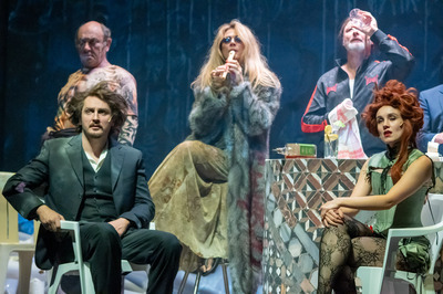 CANDIDE vagy a radikális optimizmus CANDIDE vagy a radikális optimizmus