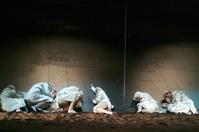 Jelenet az előadásból - © theater.hu - Ilovszky  Béla