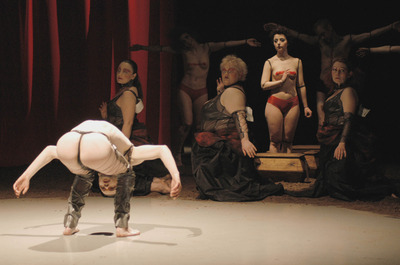 © theater.hu - Nyikos Tícia