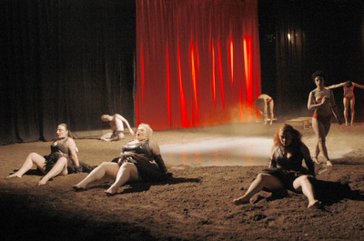 © theater.hu - Nyikos Tícia