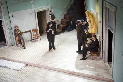 Jelenet az előadásból - © theater.hu - Ilovszky  Béla